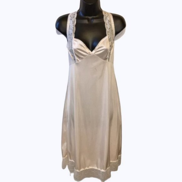 Bali Intimates & Sleepwear Bali Chemise Nightgown Vintage Cream